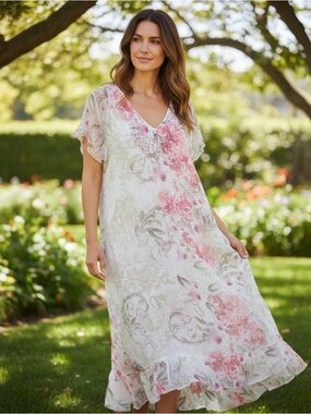 Val Stefani Pink & Cream Floral V-Neck Maxi Dress